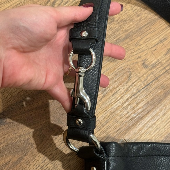 EUC Coach Black Pebbled Leather Convertible Chain‎ Crossbody F19722 - Picture 4 of 7